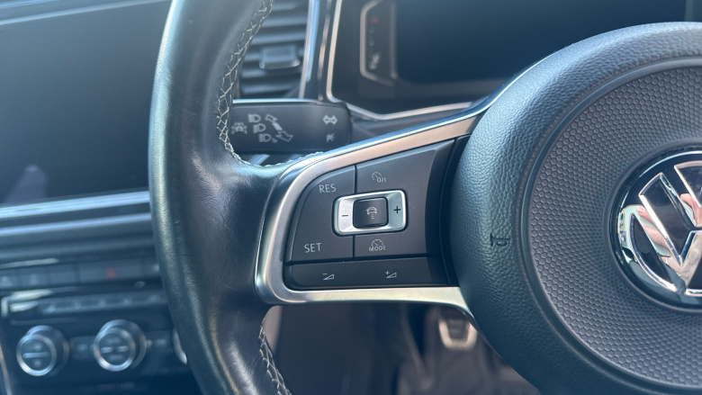 Volkswagen T-Roc 1.5 TSI EVO R-Line 5dr Petrol Hatchback